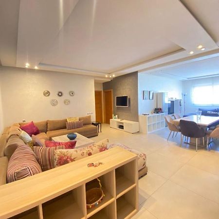 Bright Central Apartment Free Parking Casablanca Exterior photo